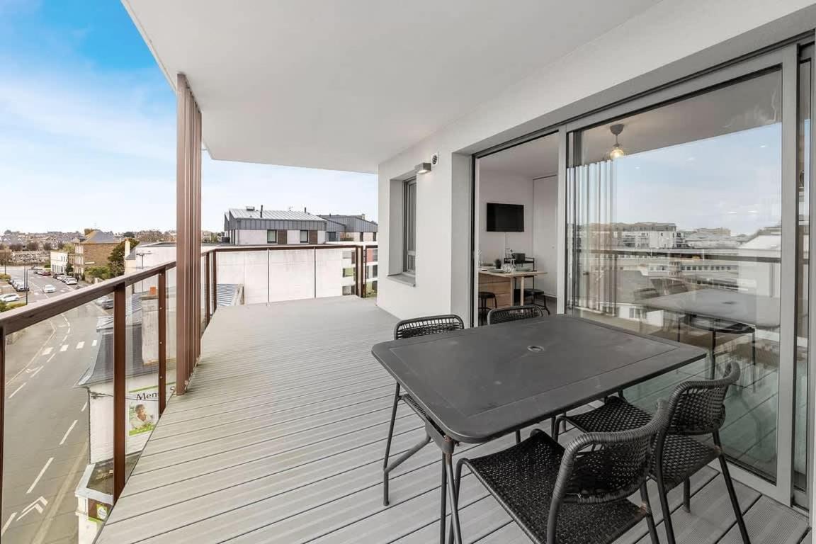 Canephora - 800m Mer, Terrasse, Parking, 400m Gare Appartement *